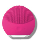 FOREO LUNA™ mini 2 - Fuchsia FOREO LUNA™ mini 2 - Fuchsia