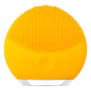 FOREO LUNA™ mini 2 -kasvoharja, Sunflower Yellow FOREO LUNA™ mini 2 -kasvoharja, Sunflower Yellow