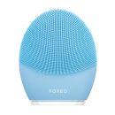 FOREO LUNA™ 3 Facial Cleansing Brush for Combination Skin FOREO LUNA™ 3 Facial Cleansing Brush for Combination Skin