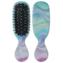 WetBrush Mini Shine Treasured Waters Brush - Waves WetBrush Mini Shine Treasured Waters Brush - Waves