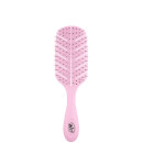 WetBrush Go Green Detangler - Pink WetBrush Go Green Detangler - Pink