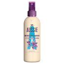 Aussie Miracle Moist Recharge Leave-in Conditioner Spray 250ml Aussie Miracle Moist Recharge Leave-in Conditioner Spray 250ml