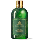 Molton Brown Jubilant Pin et Patchouli Gel Bain et Douche 300ml Molton Brown Jubilant Pin et Patchouli Gel Bain et Douche 300ml