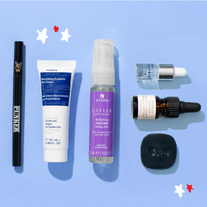 lookfantastic 6 Piece Beauty Bag (Worth $98.00) lookfantastic 6 Piece Beauty Bag (Worth $98.00)