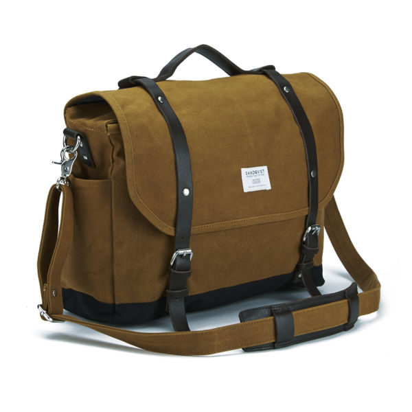 Sandqvist Men's Izzy Waxed Messenger Bag Khaki Free UK Delivery