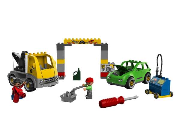 Build, render and create instructions. LEGO, the LEGO logo, the Minifigure, DUPLO, the DUPLO logo, BIONICLE, the BIONICLE logo, DIMENSIONS, the DIMENSIONS logo, the FRIENDS logo, the MINIFIGURES logo, MINDSTORMS, the MINDSTORMS EV3 logo, NINJAGO, the NINJAGO logo, NEXO KNIGHTS, and the NEXO KNIGHTS logo are trademarks and/or copyrights of the LEGO Group.