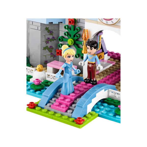 LEGO Disney Princess Cinderella's Romantic Castle (41055) Toys Zavvi