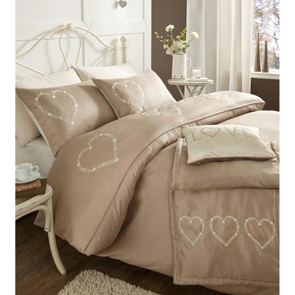 Catherine Lansfield Decorative Hearts Bedding Set Champagne Homeware