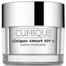 Clinique Smart SPF 15 Custom Feuchtigkeitspflege - Fettige Haut bis Mischhaut 50ml Clinique Smart SPF 15 Custom Feuchtigkeitspflege - Fettige Haut bis Mischhaut 50ml