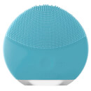 FOREO Luna Mini 2 T-Sonic Facial Cleansing Device - Mint FOREO Luna Mini 2 T-Sonic Facial Cleansing Device - Mint