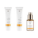 Dr. Hauschka Radiant Rose Light Set 3 x 30 ml Dr. Hauschka Radiant Rose Light Set 3 x 30 ml