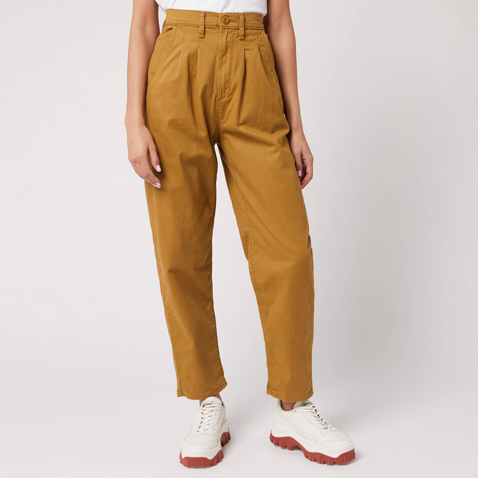 levis pleated balloon leg pants