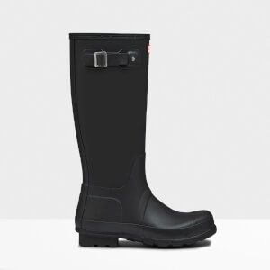 stores that sell hunter boots near me