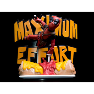 Marvel Deadpool Maximum Effort MAX Diorama Q-Fig Vinyl Figure