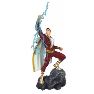 Shazam: DC Gallery PVC Statue: Shazam Comic 28cm