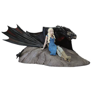 Dark Horse Game of Thrones Daenerys & Drogon Statuette