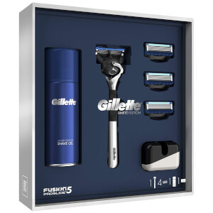 Fusion5 ProGlide 5 Blade Razor with Shaving Gel, 3 Extra Blades and Stand