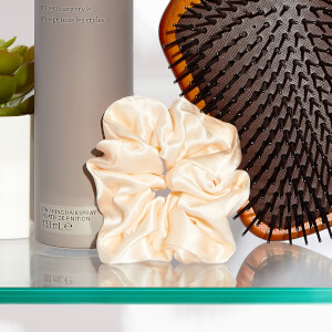 Lookfantastic Silk Scrunchie (Free Gift) Lookfantastic Silk Scrunchie (Free Gift)