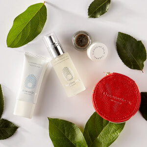 Omorovicza Ultramoor Mud Mask 5ml + Balancing Moisturizer 15ml + Cleansing Foam 30ml Omorovicza Ultramoor Mud Mask 5ml + Balancing Moisturizer 15ml + Cleansing Foam 30ml