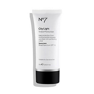 City Light Tinted Moisturizer SPF 15 (Various Shades)