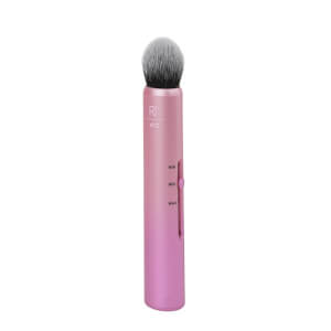Real Techniques Custom Cheek Brush