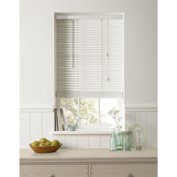 White Wood 25mm Blind 60cm Homebase