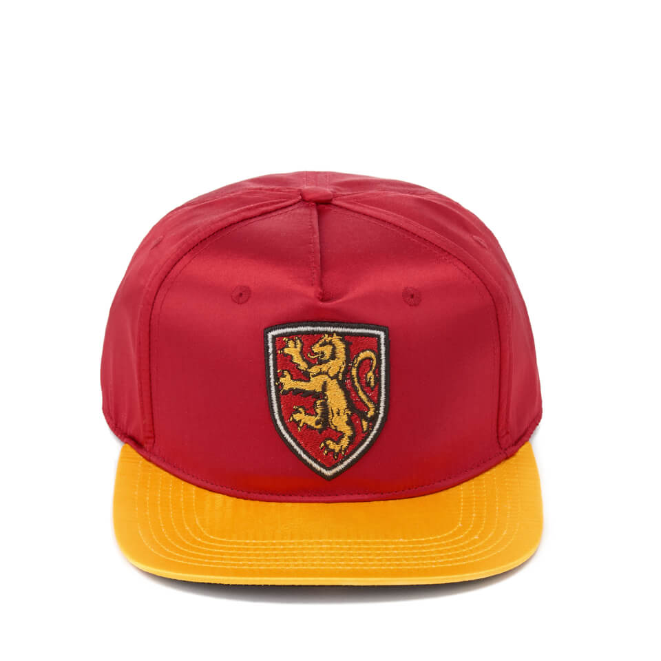 Harry Potter Gryffindor Snapback Cap - Red | IWOOT