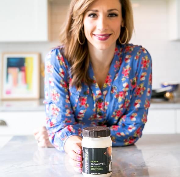 Lisa Introduces IdealRaw Organic Coconut Oil
