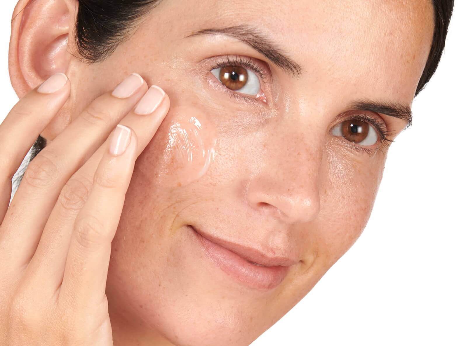 THE RIGHT No7 SERUM FOR YOUR SKIN GOALS