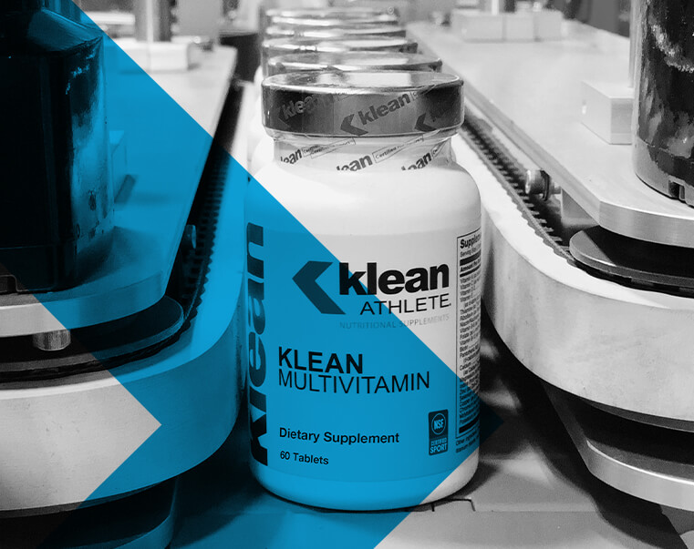HERSTELLUNGSMETHODEN UND -ZERTIFIZIERUNGEN. cGMPs für Nahrungsergänzungsmittel entsprechend FDA 21 CFR Teil 111. NSF International hat Klean Athlete® als GMP-Fertigungsanlage registriert. ISO/IEC 17025:2005-Zulassung von internen Labors. VCP (Zulassungsprogramm für Lieferanten) zur Qualitätssicherung von Rohstoffen. Zugelassene Anlage für die Herstellung NSF-zertifizierter Sport®-Produkte